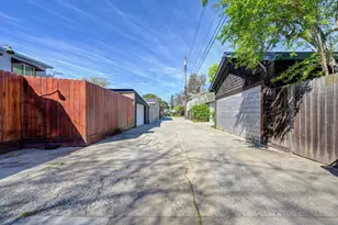 2957 23rd St, Sacramento, CA 95818 - Photo 38