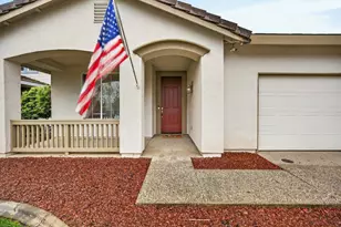 8328 Cantwell Dr, Elk Grove, CA 95624 - Photo 4