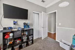 8328 Cantwell Dr, Elk Grove, CA 95624 - Photo 24