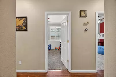 8328 Cantwell Drive, Elk Grove, CA 95624 - Photo 22