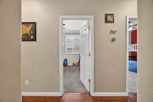 8328 Cantwell Dr, Elk Grove, CA 95624 - Photo 22