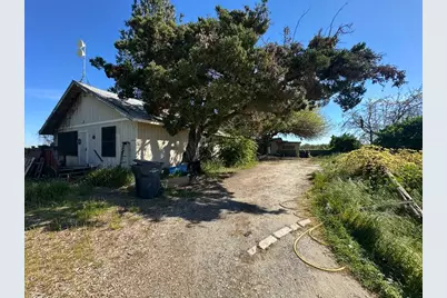 4518 Mountain View Road, Hughson, CA 95326 - Photo 2