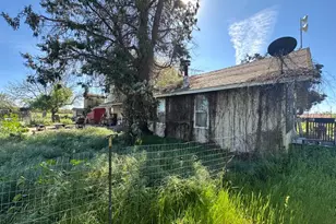 4518 Mountain View Rd, Hughson, CA 95326 - Photo 4