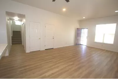 2261 Mogan Avenue, Sacramento, CA 95838 - Photo 10