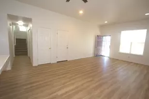 2261 Mogan Ave, Sacramento, CA 95838 - Photo 10