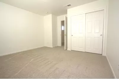 2261 Mogan Avenue, Sacramento, CA 95838 - Photo 24