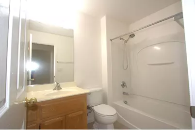 2261 Mogan Avenue, Sacramento, CA 95838 - Photo 14