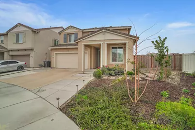 15532 Warbler Place, Lathrop, CA 95330 - Photo 4