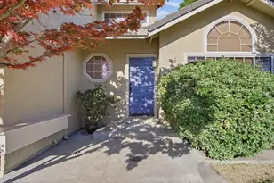 2025 Stoneglen Dr, Newman, CA 95360 - Photo 4