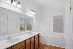 2025 Stoneglen Dr, Newman, CA 95360 - Photo 26