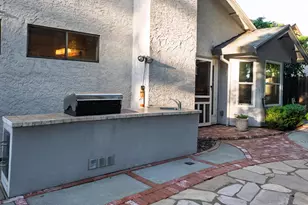 8949 Laguna Pl Way, Elk Grove, CA 95758 - Photo 42