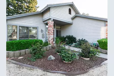 8949 Laguna Place Way, Elk Grove, CA 95758 - Photo 4