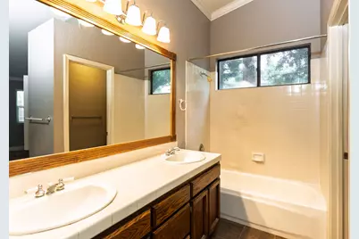 8949 Laguna Place Way, Elk Grove, CA 95758 - Photo 26