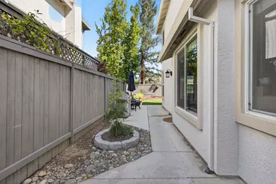 1473 Rose Glen Drive, Roseville, CA 95661 - Photo 52