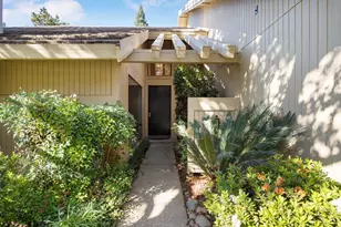 11305 Sutters Mill Cir, Gold River, CA 95670 - Photo 4