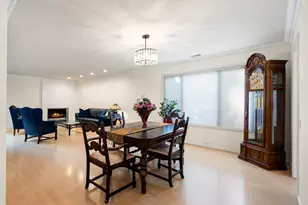 11305 Sutters Mill Cir, Gold River, CA 95670 - Photo 6