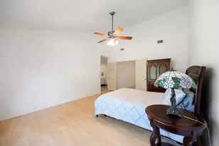 11305 Sutters Mill Cir, Gold River, CA 95670 - Photo 30