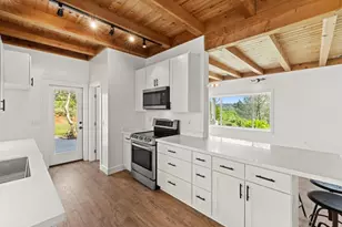 21946 Angeli Pl, Grass Valley, CA 95949 - Photo 12