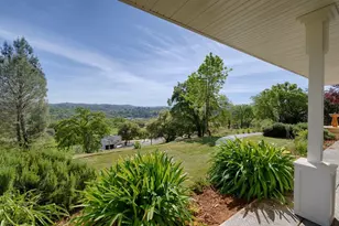 21946 Angeli Pl, Grass Valley, CA 95949 - Photo 4