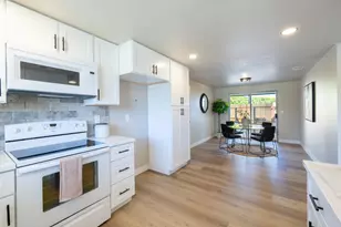 6211 14th St, Sacramento, CA 95831 - Photo 46