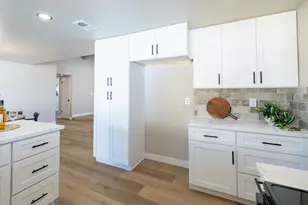 6211 14th St, Sacramento, CA 95831 - Photo 16