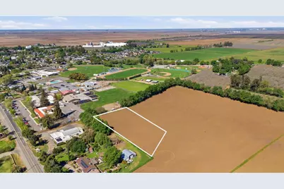 218 B Street, Biggs, CA 95917 - Photo 44