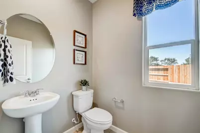 1001 Lucia Avenue, Fowler, CA 93625 - Photo 10