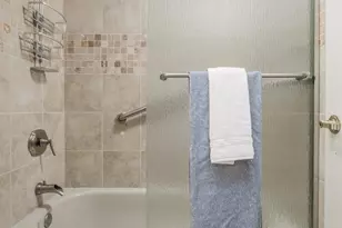 2492 Larkspur Ln, Sacramento, CA 95825 - Photo 20