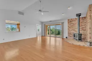 5900 Morgan Pl, Loomis, CA 95650 - Photo 14