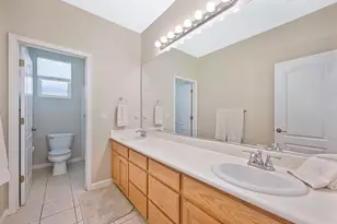 8385 Horncastle Ave, Roseville, CA 95747 - Photo 18