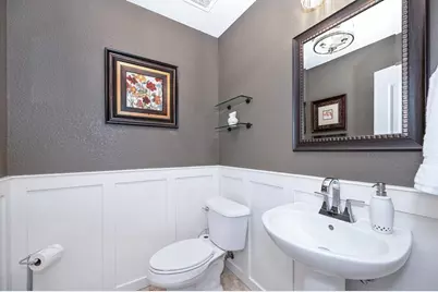 8385 Horncastle Avenue, Roseville, CA 95747 - Photo 10