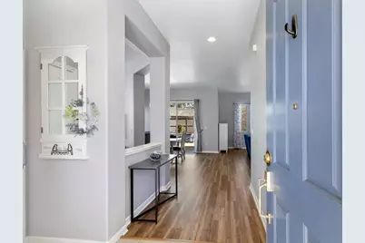 9501 Misty Cove Lane, Elk Grove, CA 95758 - Photo 6