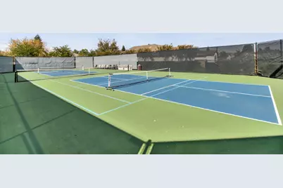 9501 Misty Cove Lane, Elk Grove, CA 95758 - Photo 62