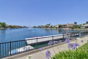 9501 Misty Cove Ln, Elk Grove, CA 95758 - Photo 68