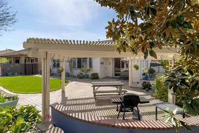 9501 Misty Cove Lane, Elk Grove, CA 95758 - Photo 44