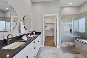 9467 E Jahant Rd, Acampo, CA 95220 - Photo 14