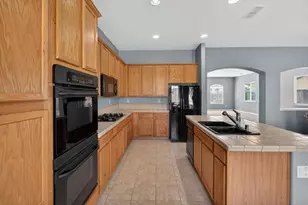 9341 Pascal Way, Elk Grove, CA 95624 - Photo 20