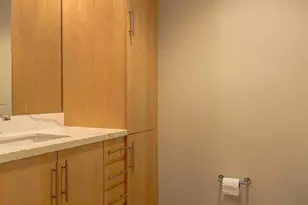 38 N Almaden Blvd, San Jose, CA 95110 - Photo 22