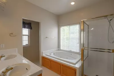 785 Kinglet Court, Merced, CA 95340 - Photo 14