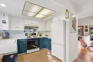 2406 Overhill Ln, Davis, CA 95616 - Photo 14