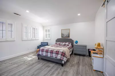 113 S Pacifico Street, Mountain House, CA 95391 - Photo 32