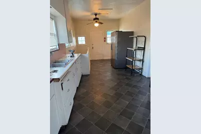 430 W Jefferson St, Stockton, CA 95206 - Photo 12