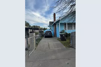 430 W Jefferson St, Stockton, CA 95206 - Photo 2