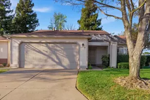 7419 Sunborough Ln, Sacramento, CA 95828 - Photo 2