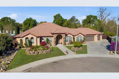 10717 Goldsborough Circle, Oakdale, CA 95361 - Photo 2