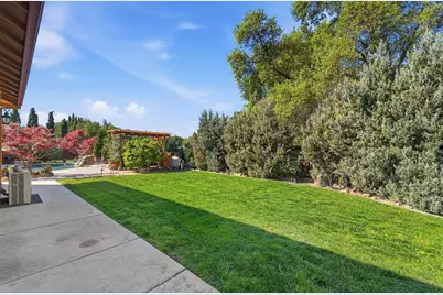 10717 Goldsborough Circle, Oakdale, CA 95361 - Photo 56