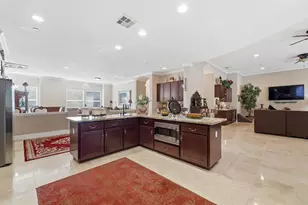 10717 Goldsborough Cir, Oakdale, CA 95361 - Photo 16