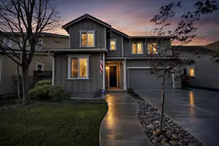1080 Mariners Dr, Lathrop, CA 95330 - Photo 2