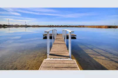 1080 Mariners Dr, Lathrop, CA 95330 - Photo 26