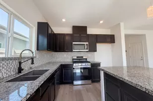 1176 Willow Hill Ave, Sacramento, CA 95834 - Photo 24